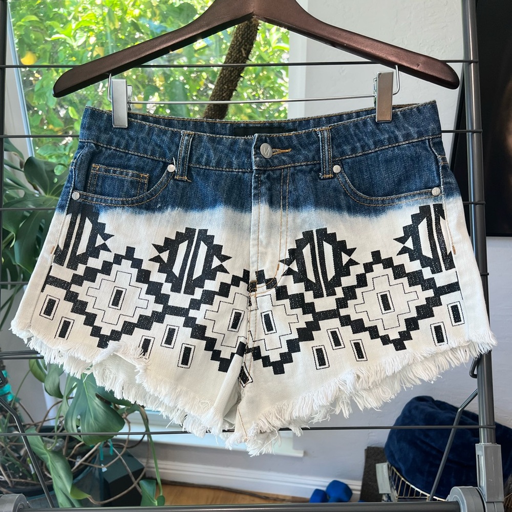MINKPINK - Aztec Patterned Denim Shorts - Size M